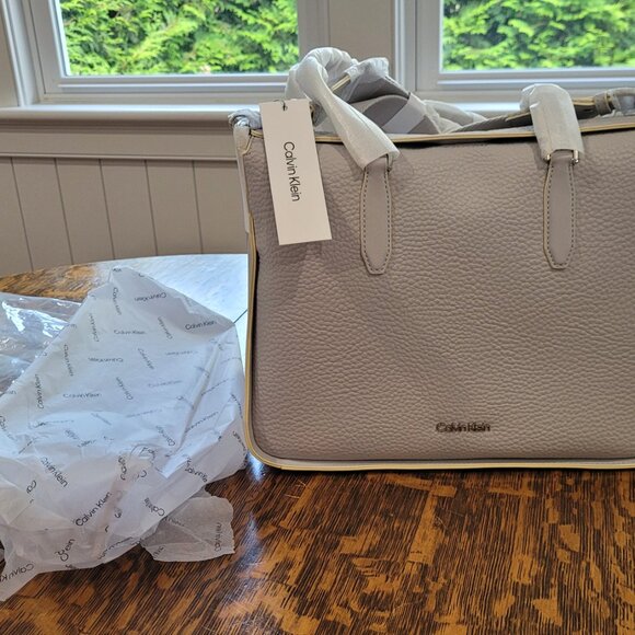 Calvin Klein Fay Convertible Tote Bag in Dove Grey. NWT. - Picture 11 of 11